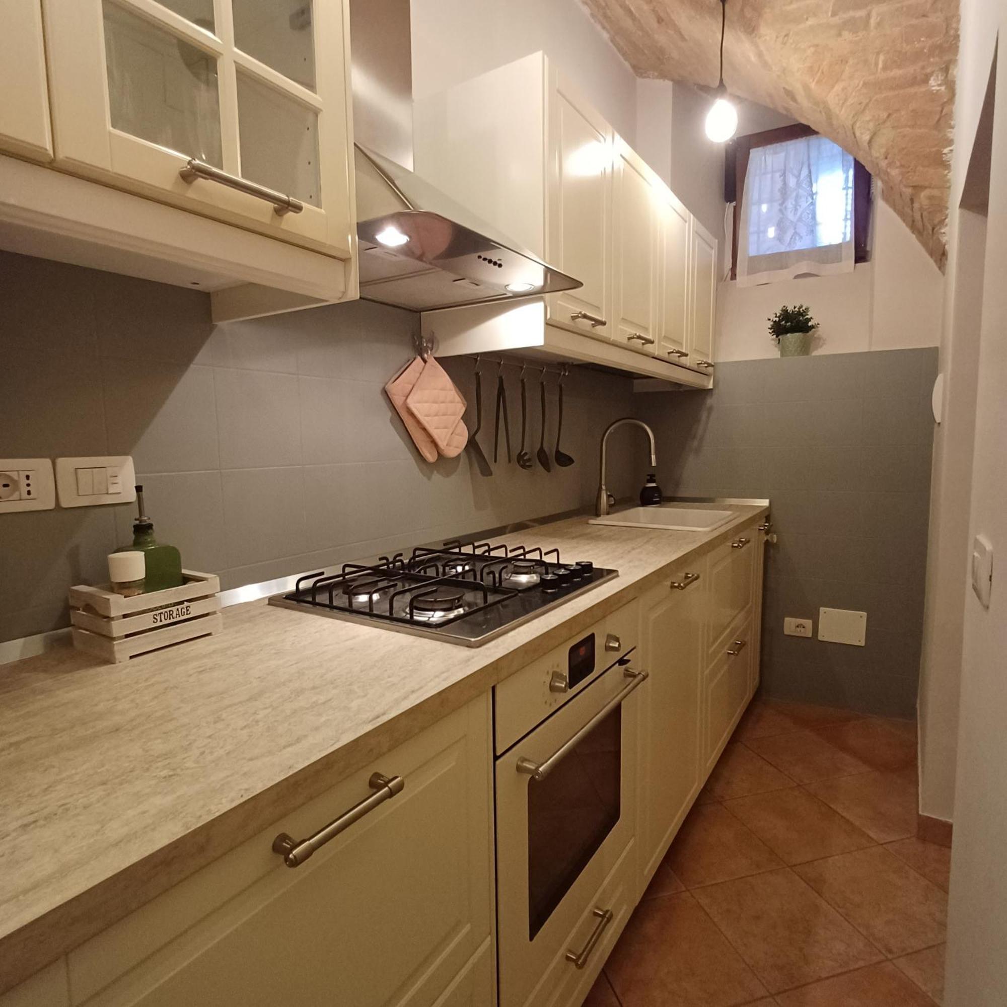 Loft Gioia Apartment Перуджа Екстериор снимка